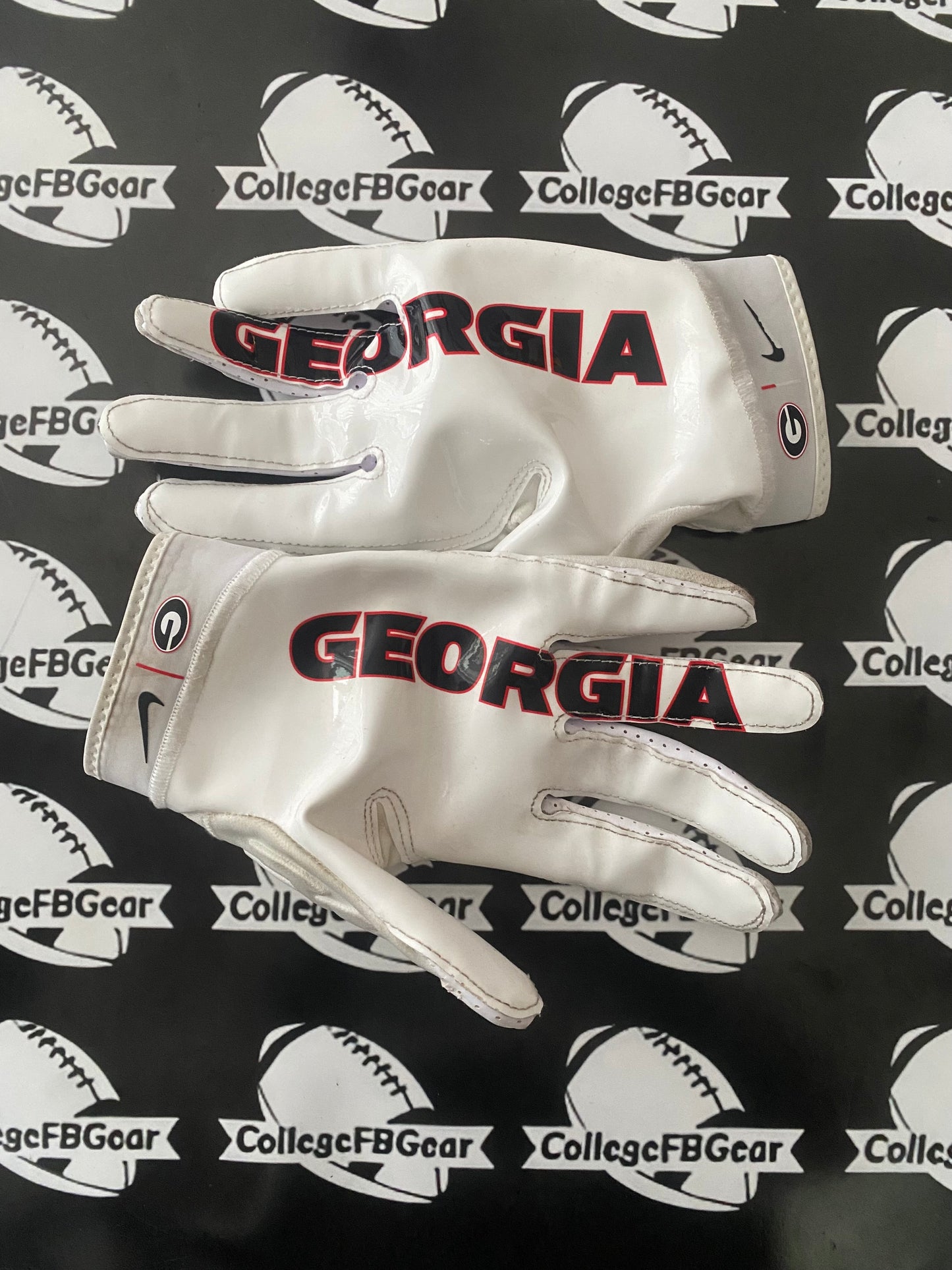 GEORGIA BULLDOGS NIKE SUPERBAD 6.0